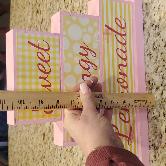 4 for $25! Lemonade Sign - Picture 2 of 3